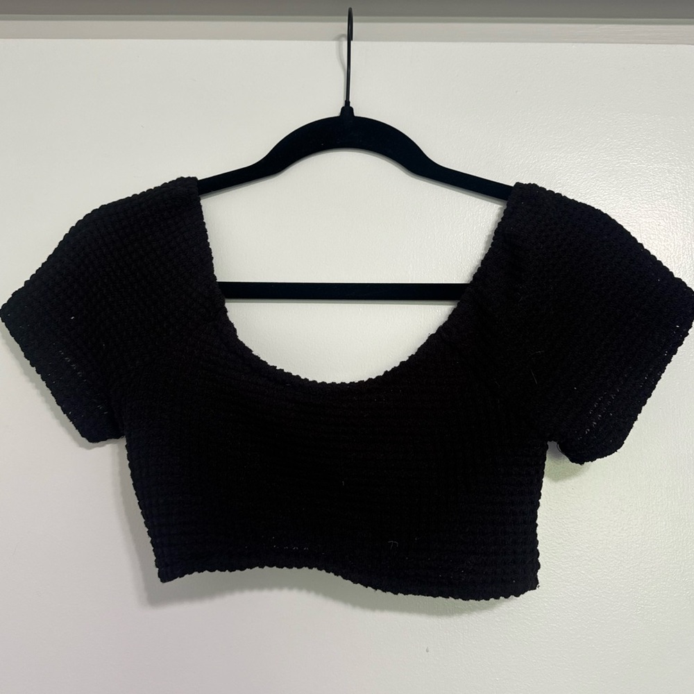Black Knit Women's Crop Top